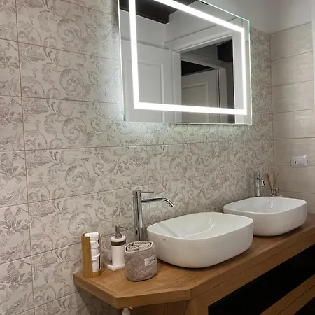 招待所 Dag Petit Relais 奥维多